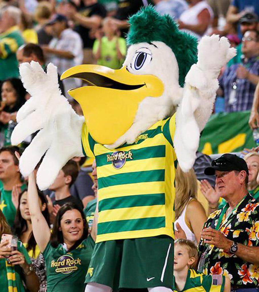 March to the Match: Tampa Bay Rowdies - Louisville Coopers